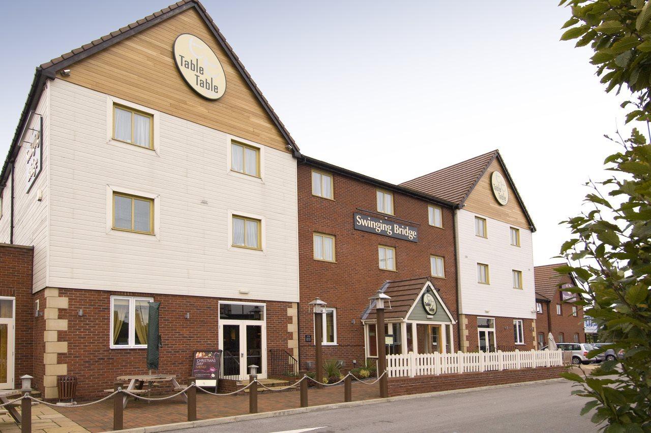 Premier Inn Manchester Trafford Centre North Экстерьер фото